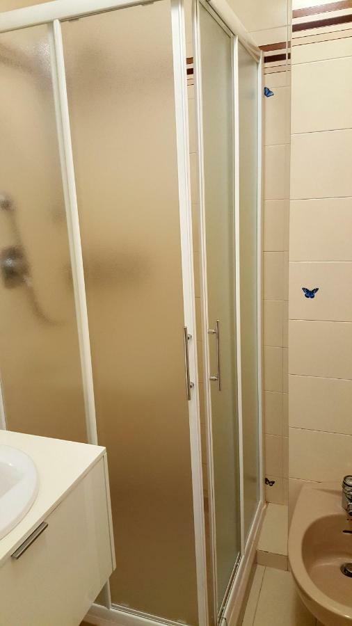 Ivana Sweet House Ντεζεντσάνο ντελ Γκάρντα Εξωτερικό φωτογραφία