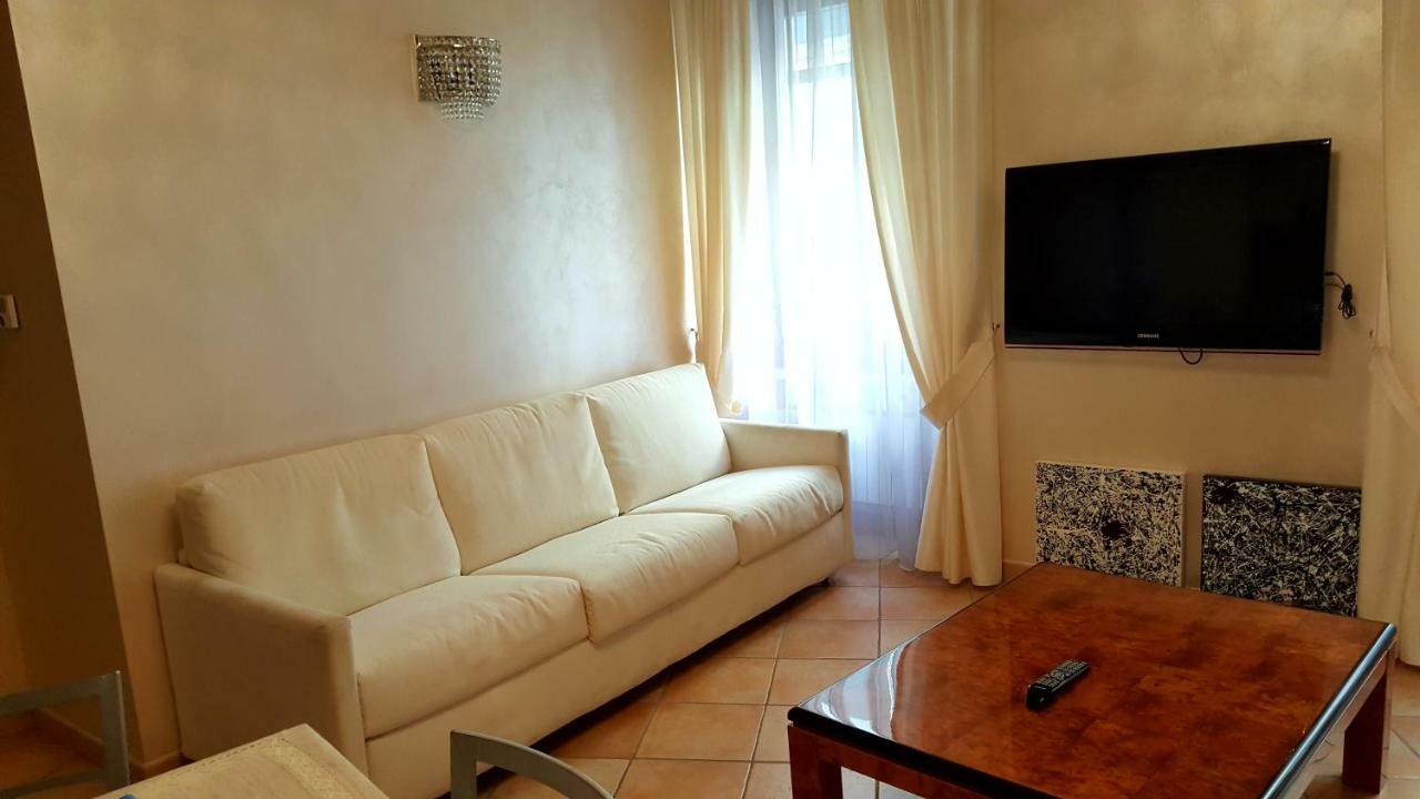 Ivana Sweet House Ντεζεντσάνο ντελ Γκάρντα Εξωτερικό φωτογραφία