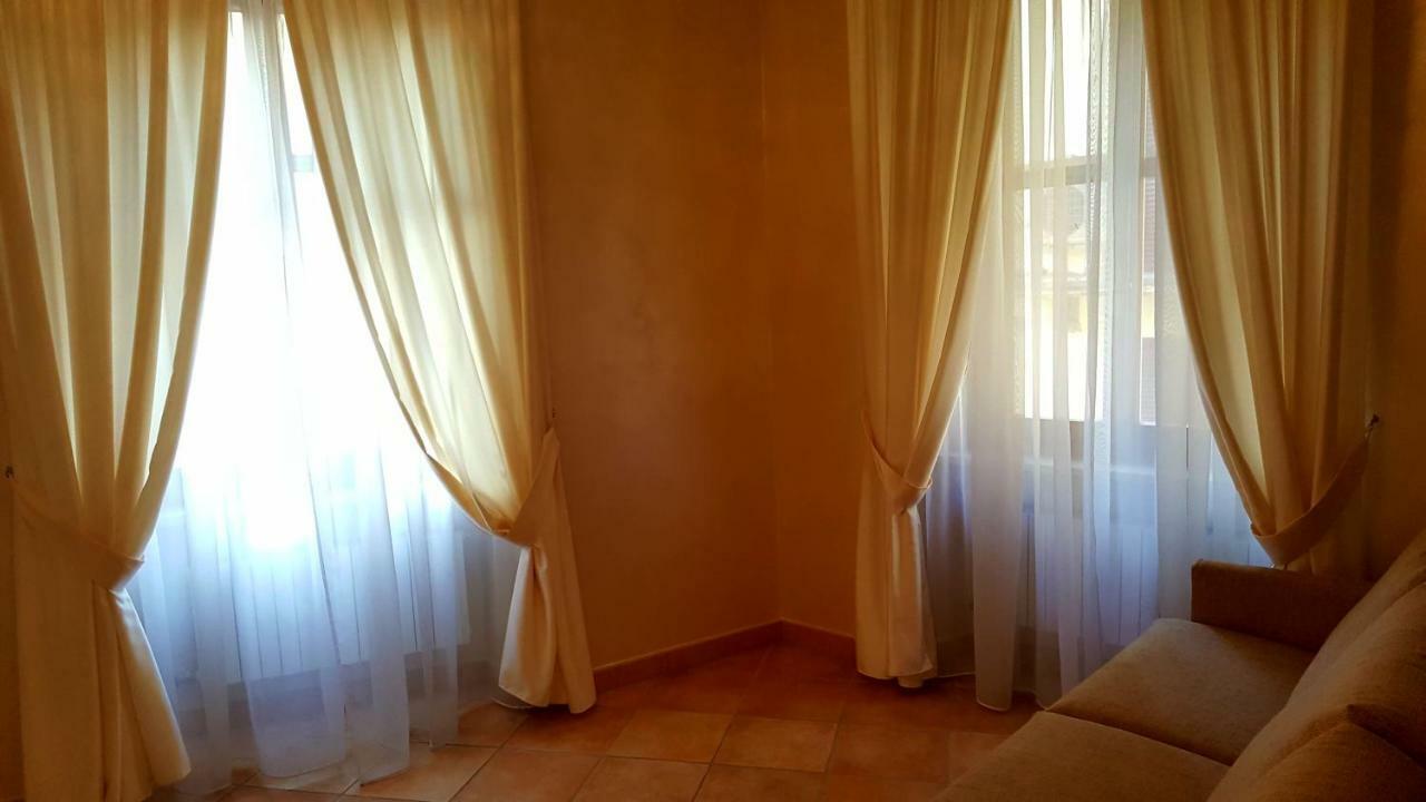 Ivana Sweet House Ντεζεντσάνο ντελ Γκάρντα Εξωτερικό φωτογραφία